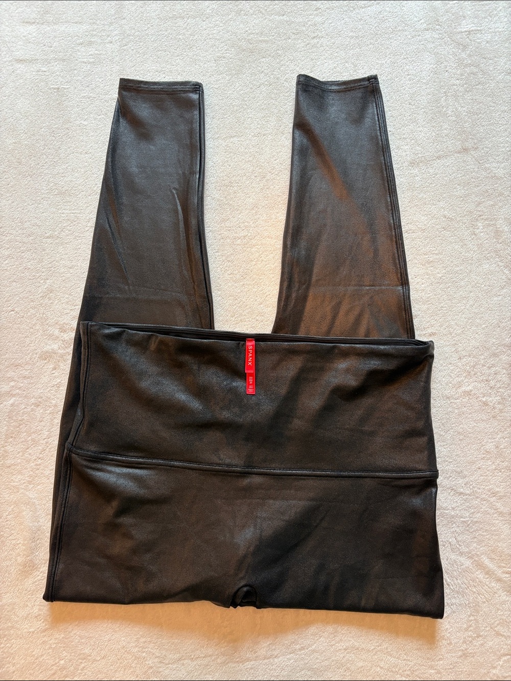 SPANX BLACK FAUX LEATHER LOOK LEGGINGS